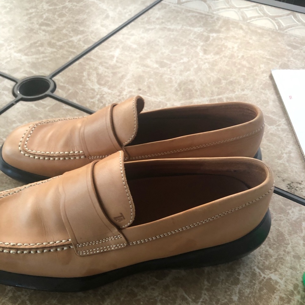 Tod’s leather casual slip on men shoe